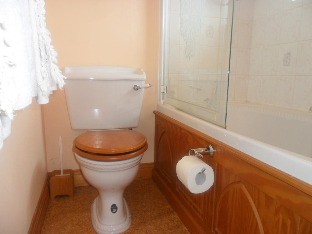 Glen House Room Only Accommodation Youghal Habitación foto